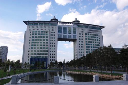 长春理工大学图片介绍