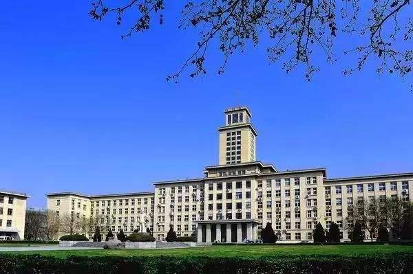 南开大学图片介绍