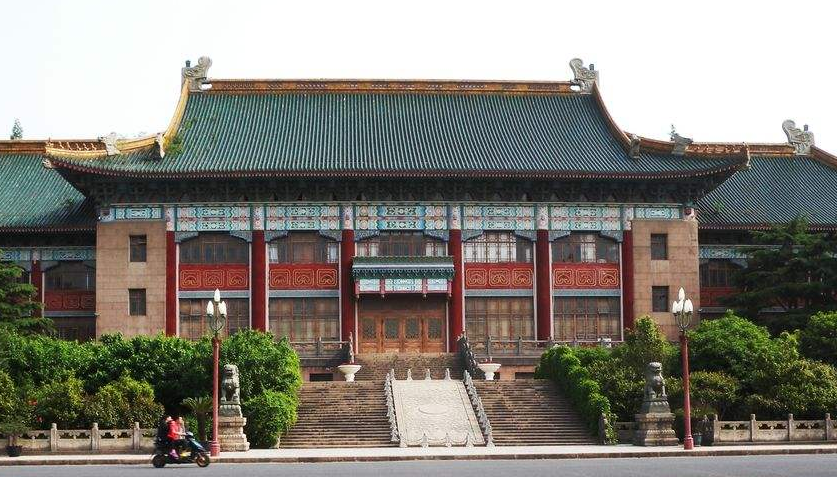 上海体育学院图片介绍
