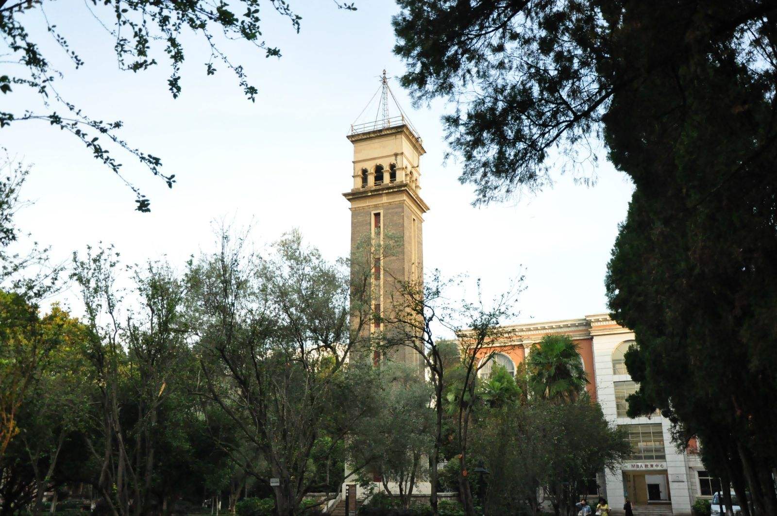 云南大学校园风光