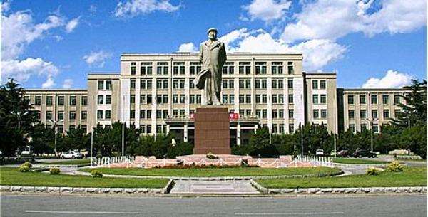 大连理工大学图片介绍